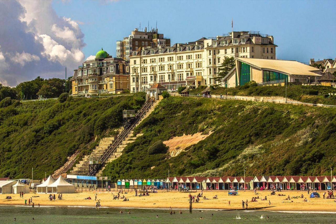 Bournemouth Beachfront Retreat 3 Bedroom 3 Bathroom Seaside B&B With Free Parking Ngoại thất bức ảnh